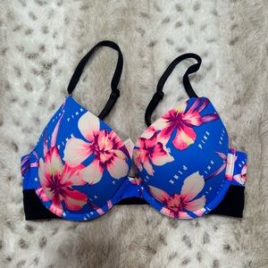 VS Pink bra 32C BRAND NEW WITHOUT TAGS